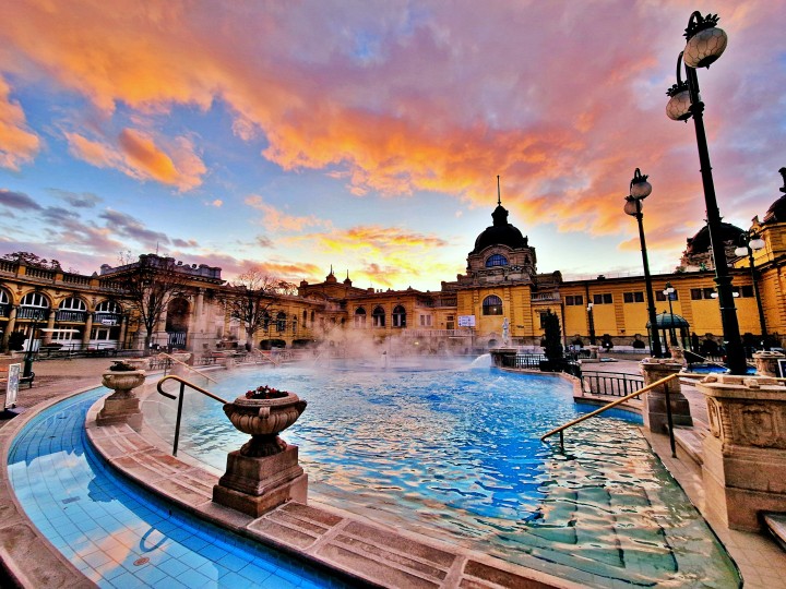 Szechenyi_furdo